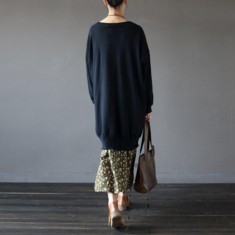 Well Tailored Cardigan with a Graceful Silhouette