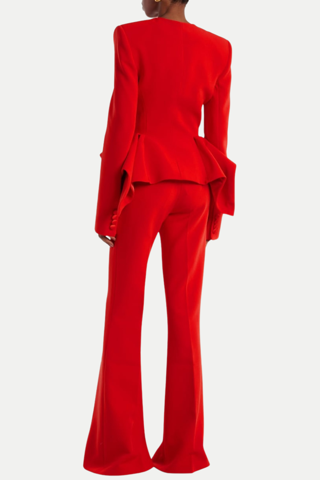Effortlessly Elegant Garment with a Timeless Design