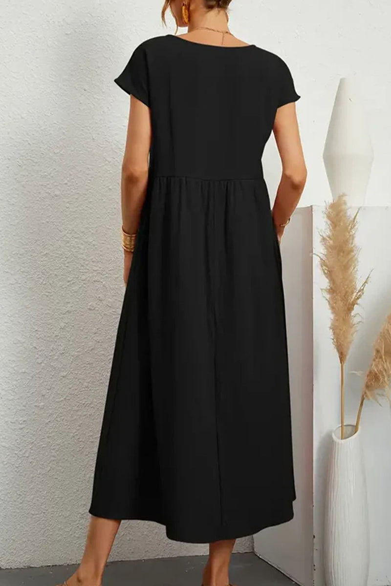 Classic Vintage & Enduringly Stylish Dress