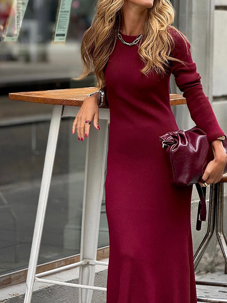 Effortlessly Elegant Dress with a Timeless Design