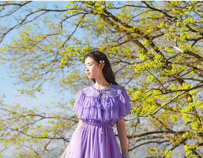 Well Tailored Dress with a Graceful Silhouette