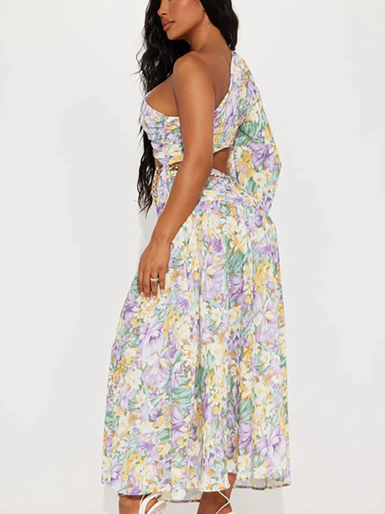 Classic Vintage Garment with a Flattering Fit