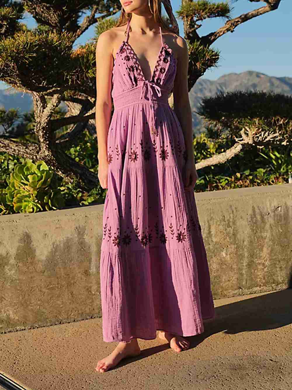 A Vintage Style Dress with Delicate Timeless Details