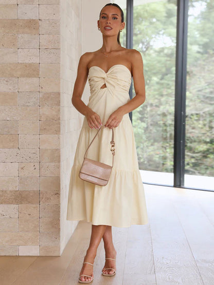 Beautifully Crafted Dress in a Classic Style