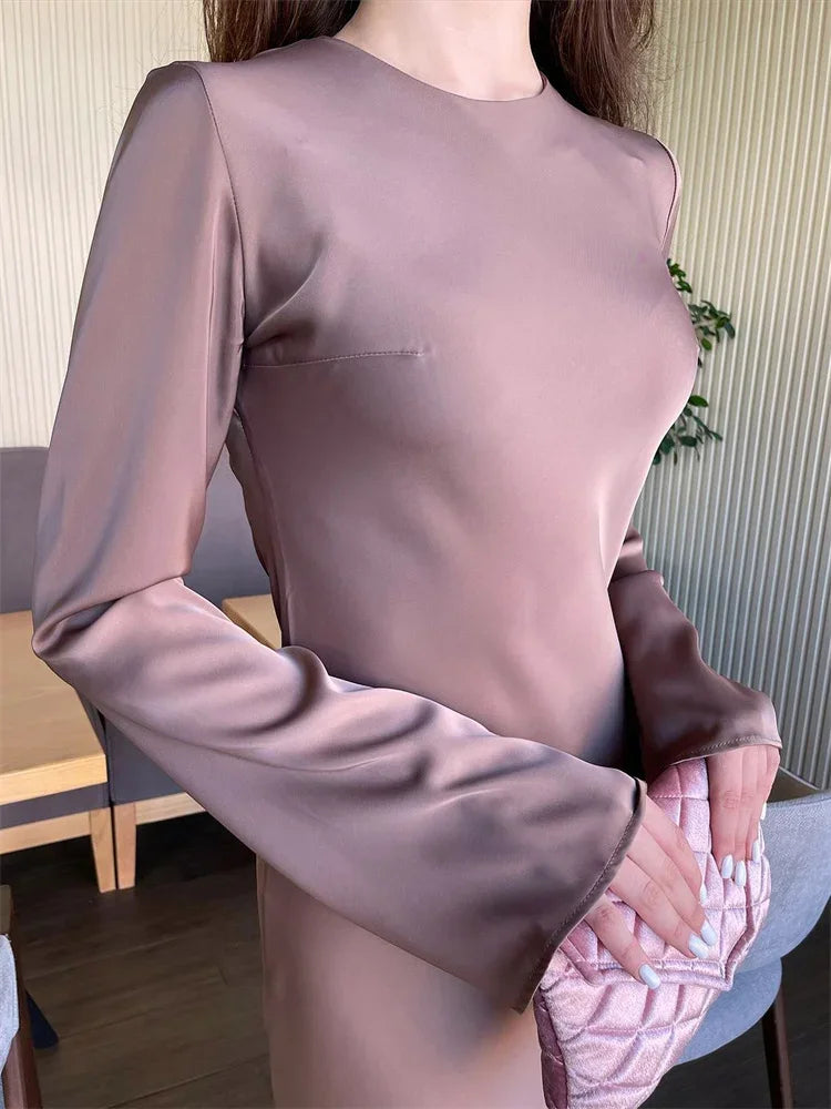 Polished Dress with an Effortless Classic Look