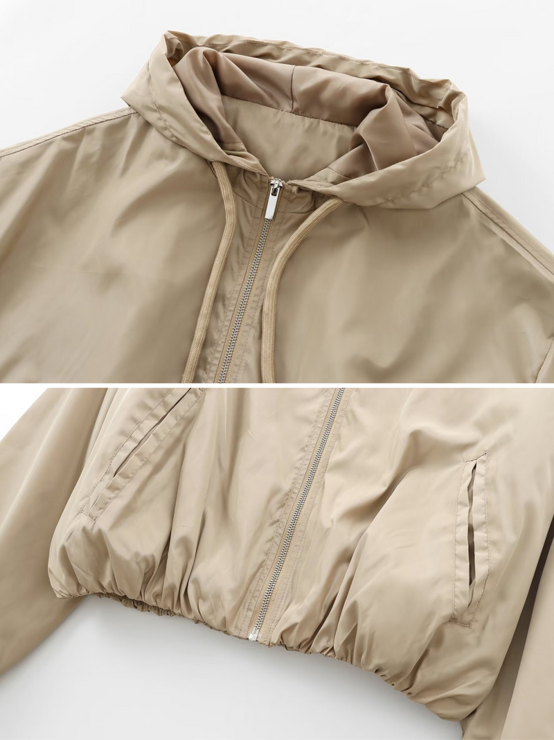 Effortlessly Elegant Jacket with a Timeless Design