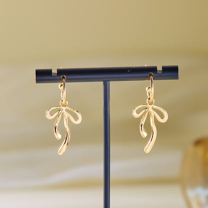 Classic Earring with Timeless Appeal