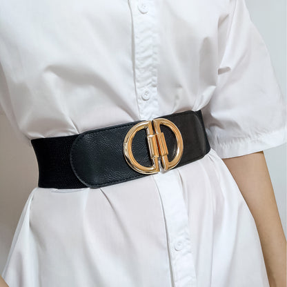 Well Tailored Garment with a Graceful Silhouette