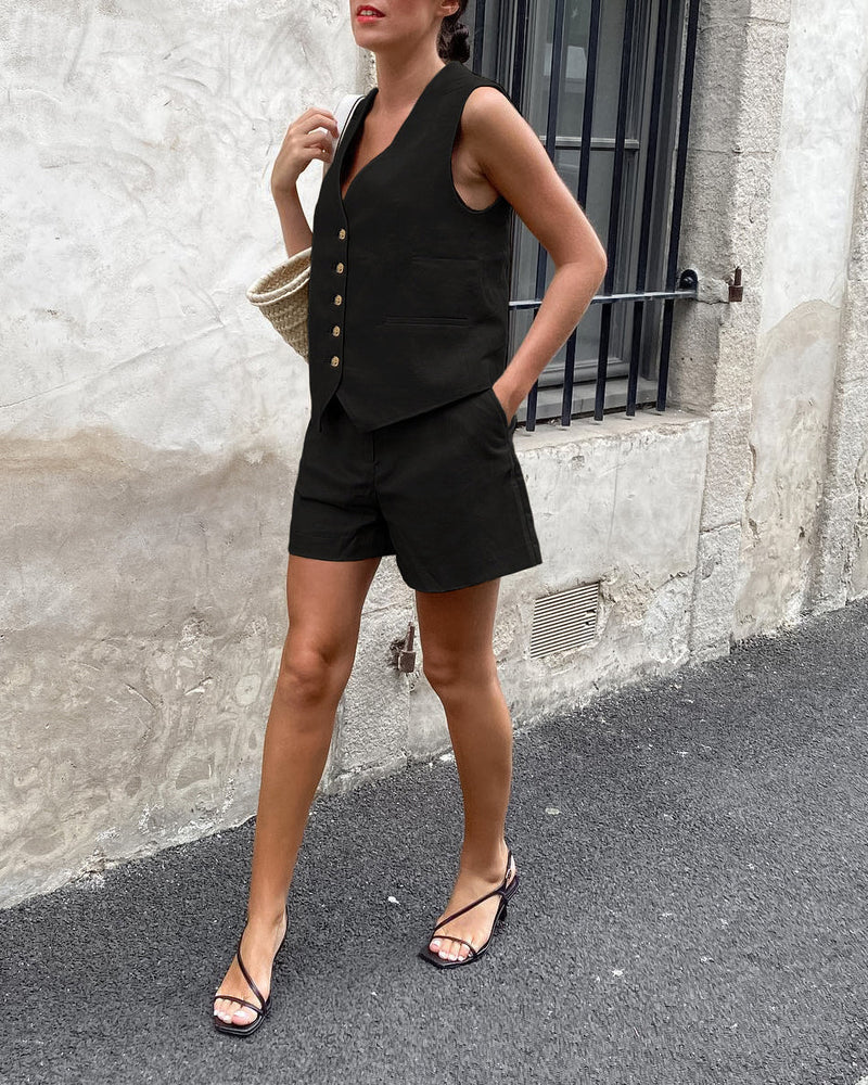 Well Tailored Garment with a Graceful Silhouette