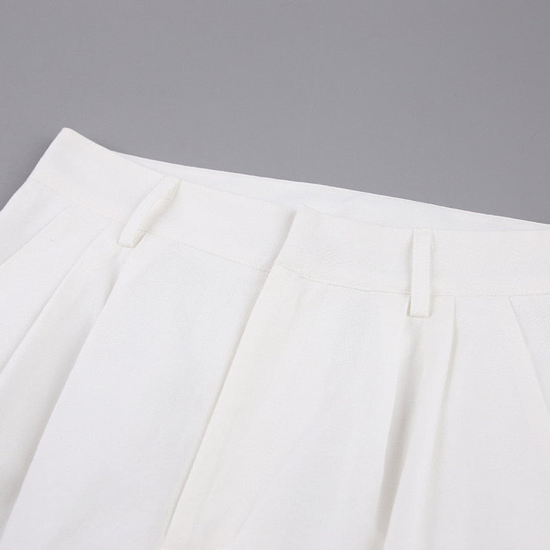 Beautifully Finished Garment in a Timeless Design
