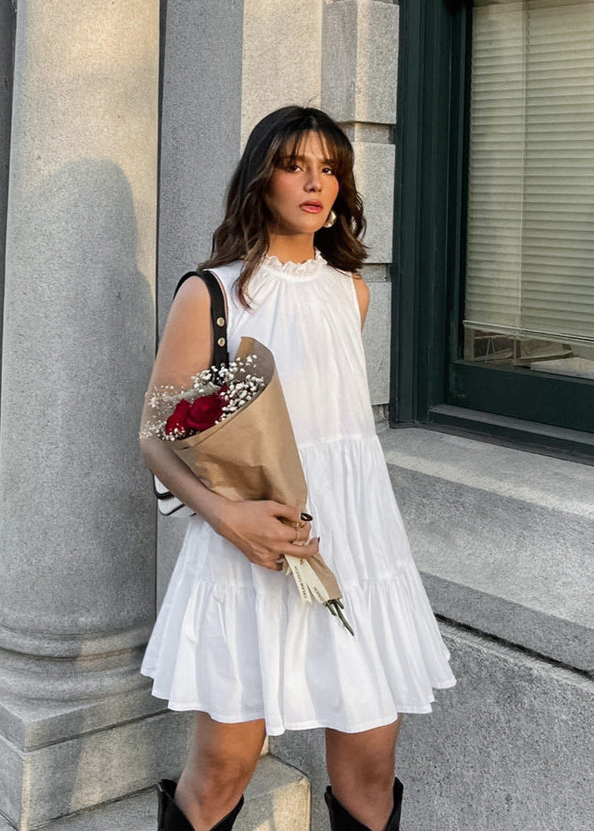 Polished Dress with an Effortless Classic Look