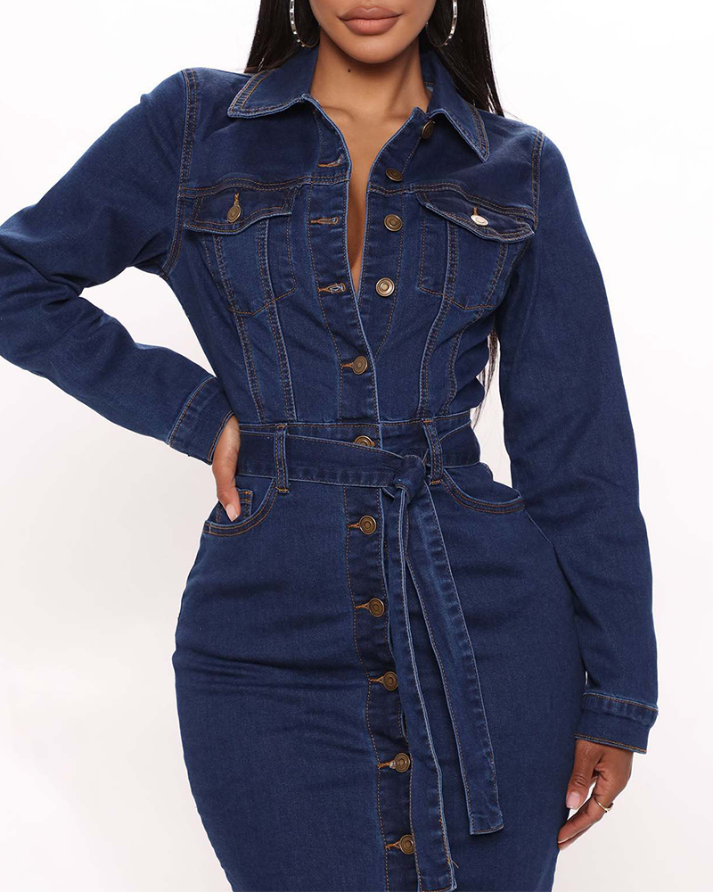 Classic Vintage & Enduringly Stylish Dress