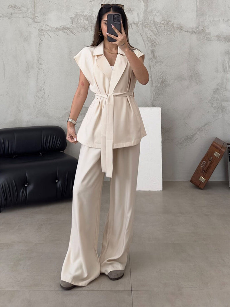 Classic Vintage & Enduringly Stylish Cardigan