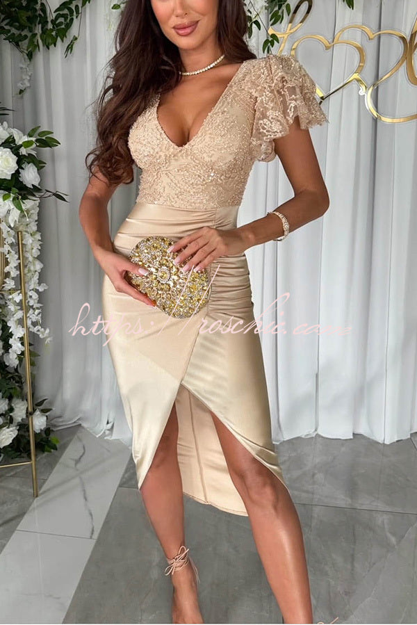Classic Vintage & Enduringly Stylish Dress