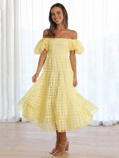 Sophisticated Dress with a Clean Classic Look