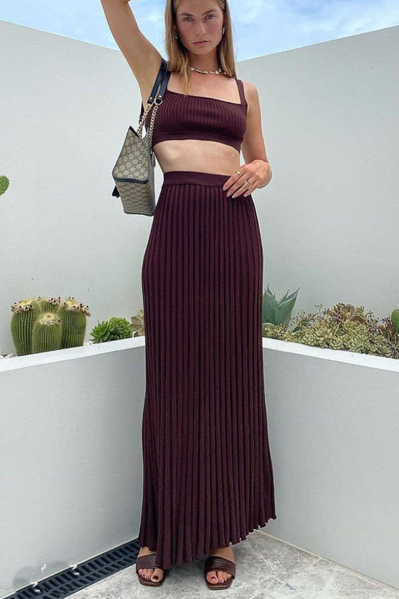 Beautifully Finished Garment in a Timeless Design