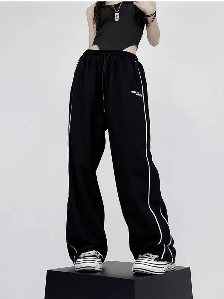 Polished Pants with an Effortless Classic Look