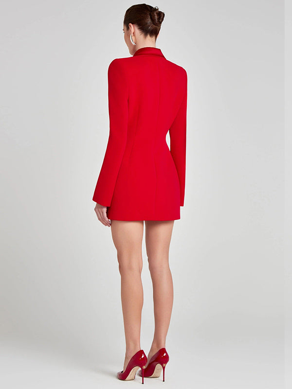 Elegantly Styled Trousers for Everyday Wear