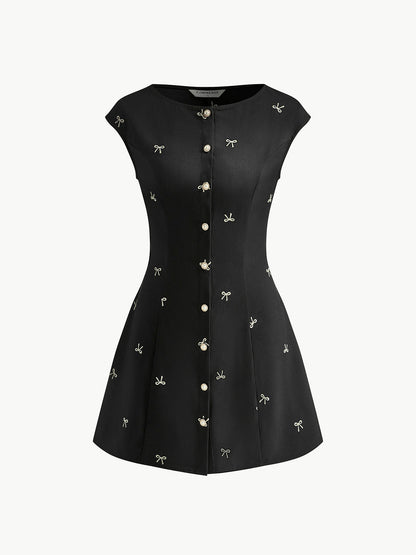 Effortlessly Elegant Dress with a Timeless Design