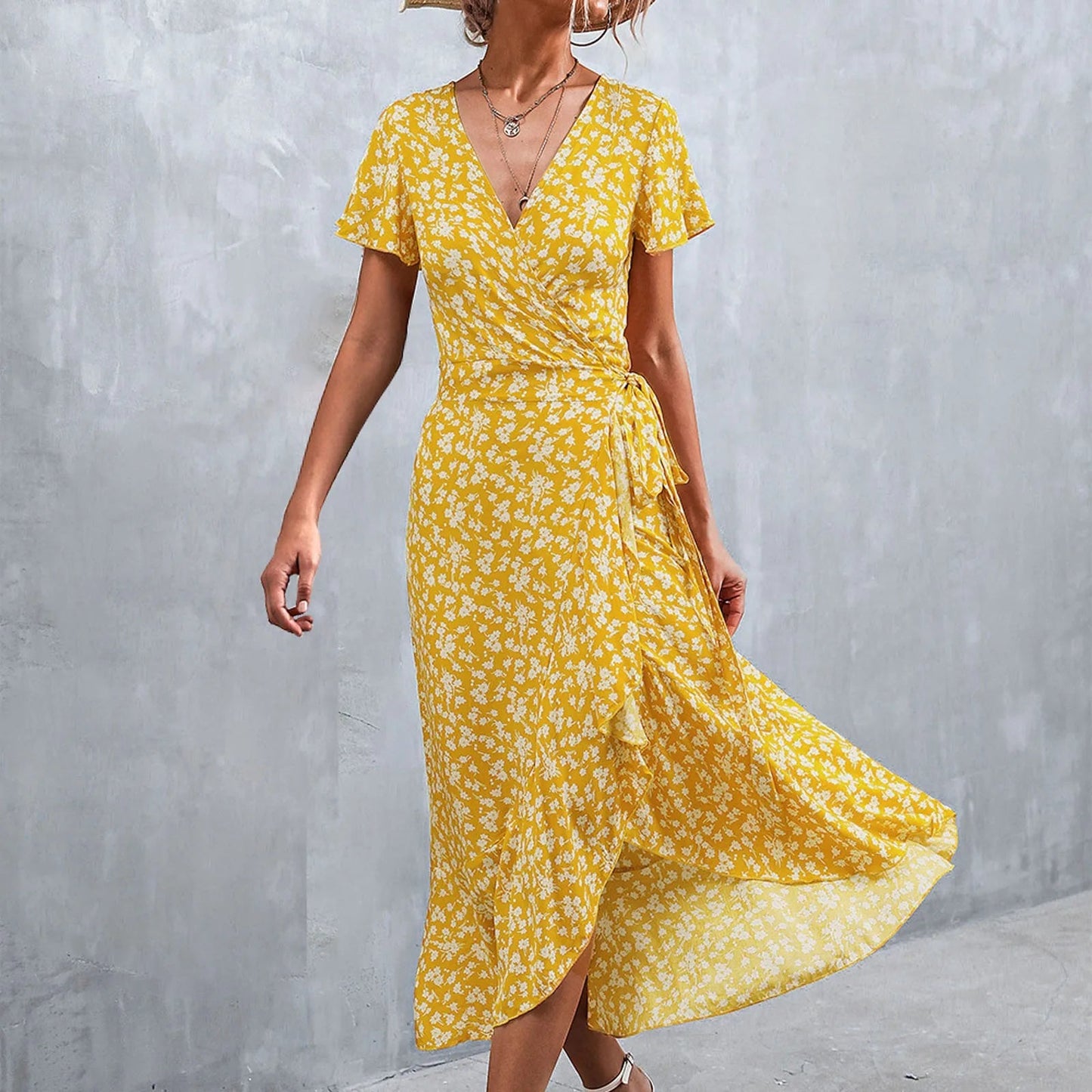 Classic Vintage & Enduringly Stylish Dress