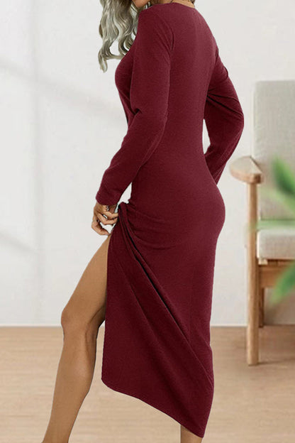 Sophisticated Dress with a Clean Classic Look