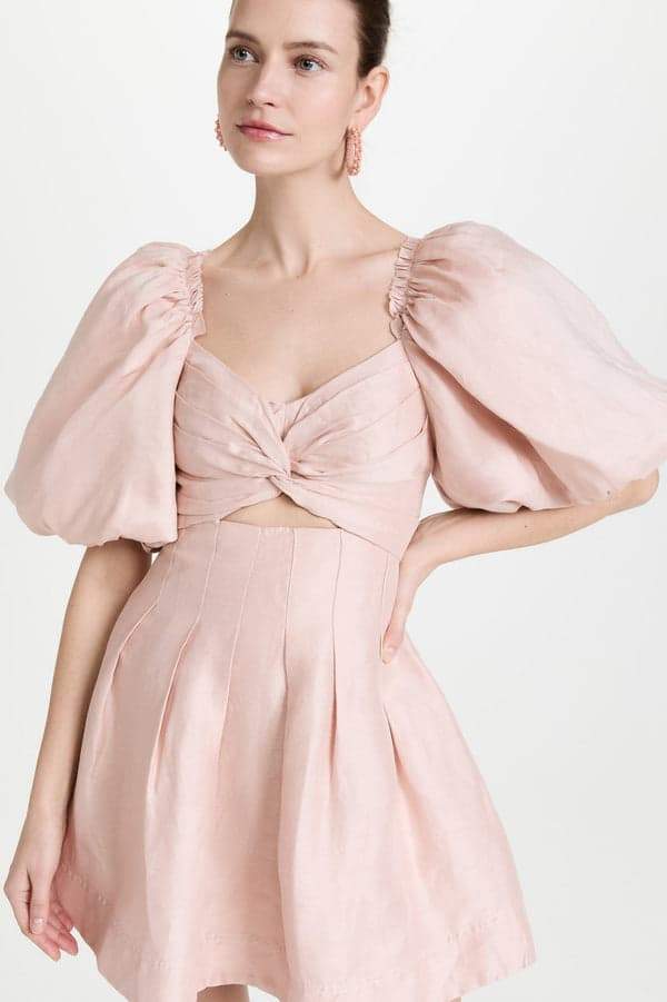 Gracefully Styled Dress for Any Occasion