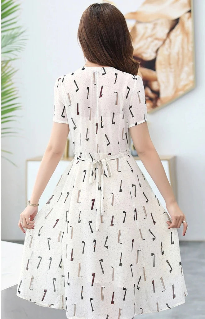 Sophisticated Dress with a Clean Classic Look