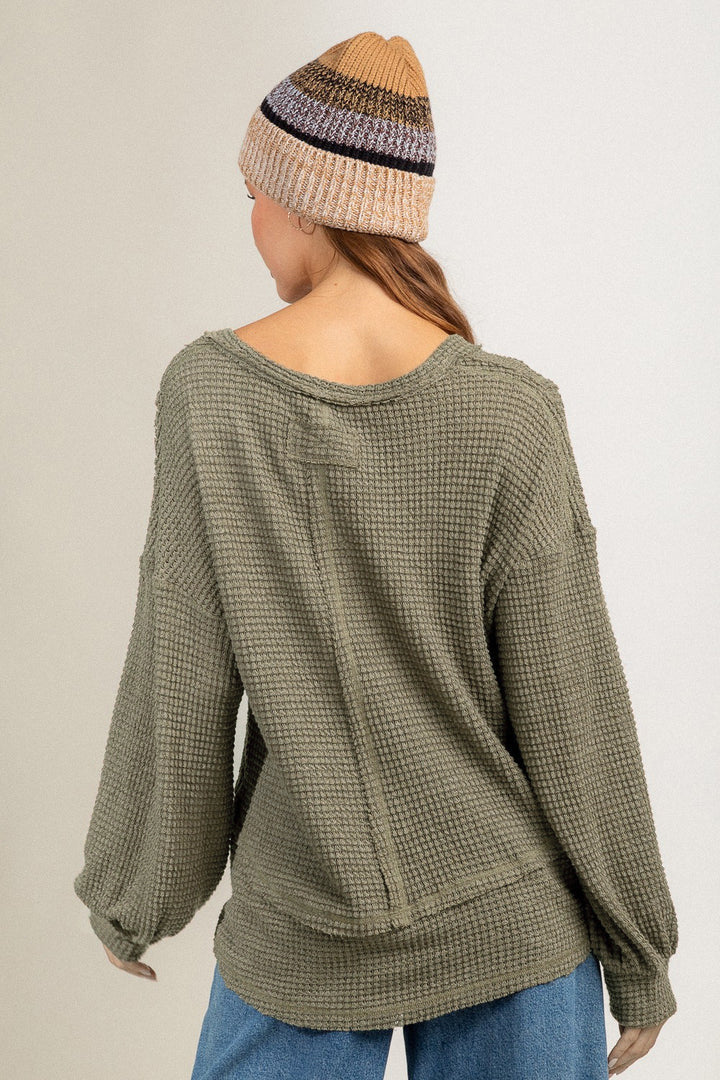 Elegantly Styled Shirt for Everyday Wear