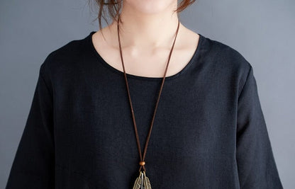 Effortlessly Elegant Dress with a Timeless Design