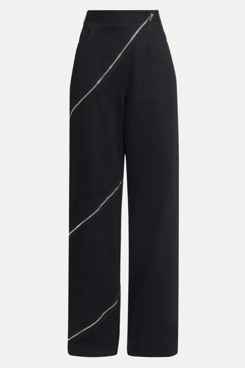 Gracefully Styled Garment for Any Occasion