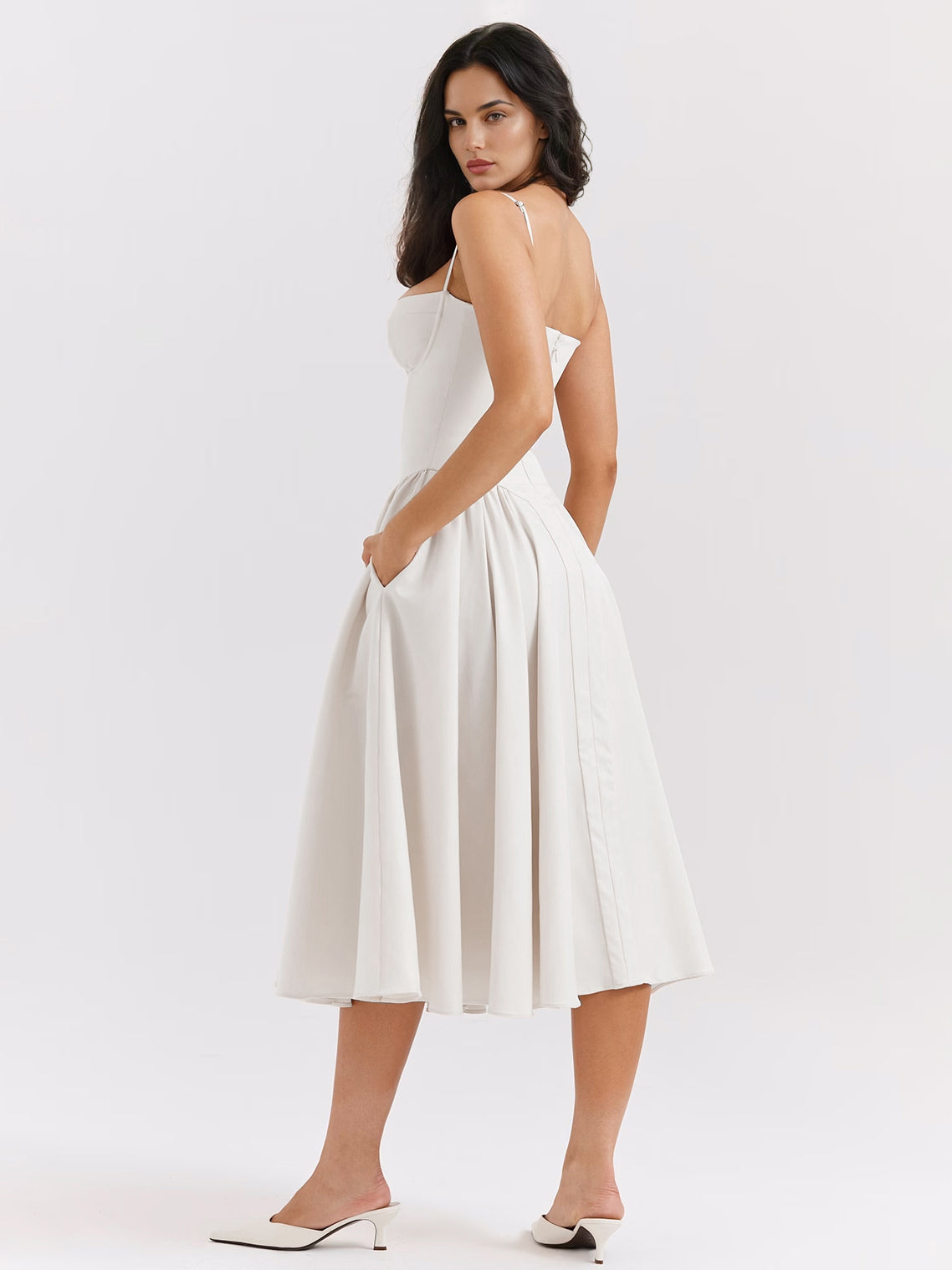 Classic Vintage & Enduringly Stylish Dress