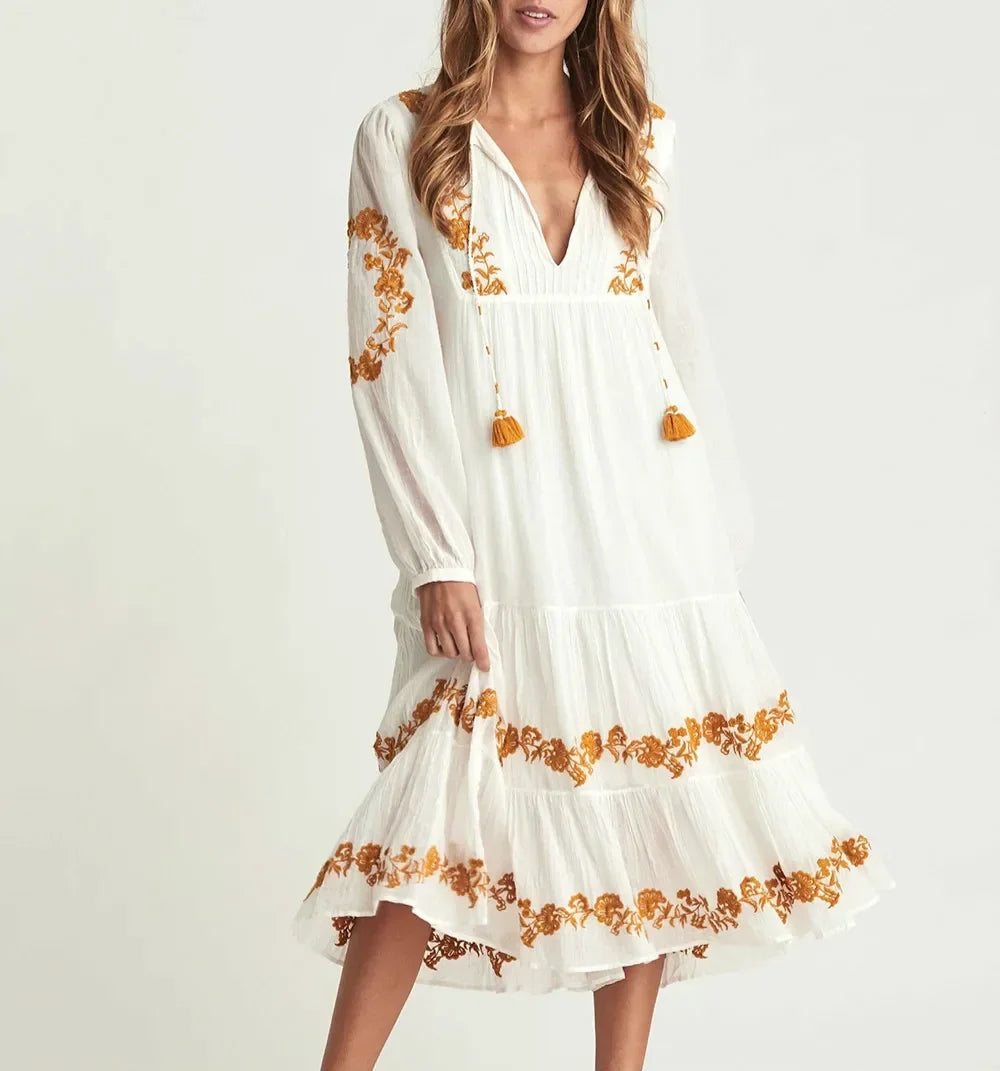 Sophisticated Dress with a Clean Classic Look