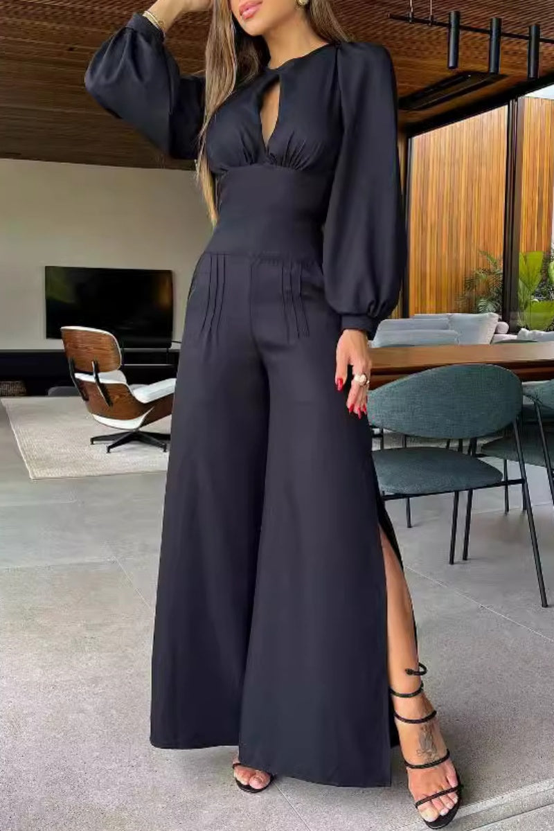 Sophisticated Garment with a Clean Classic Look