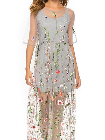 Classic Vintage Dress with a Flattering Fit
