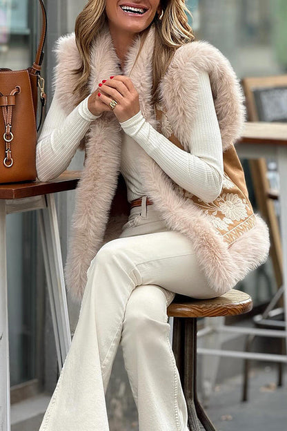 Effortlessly Elegant Cardigan with a Timeless Design