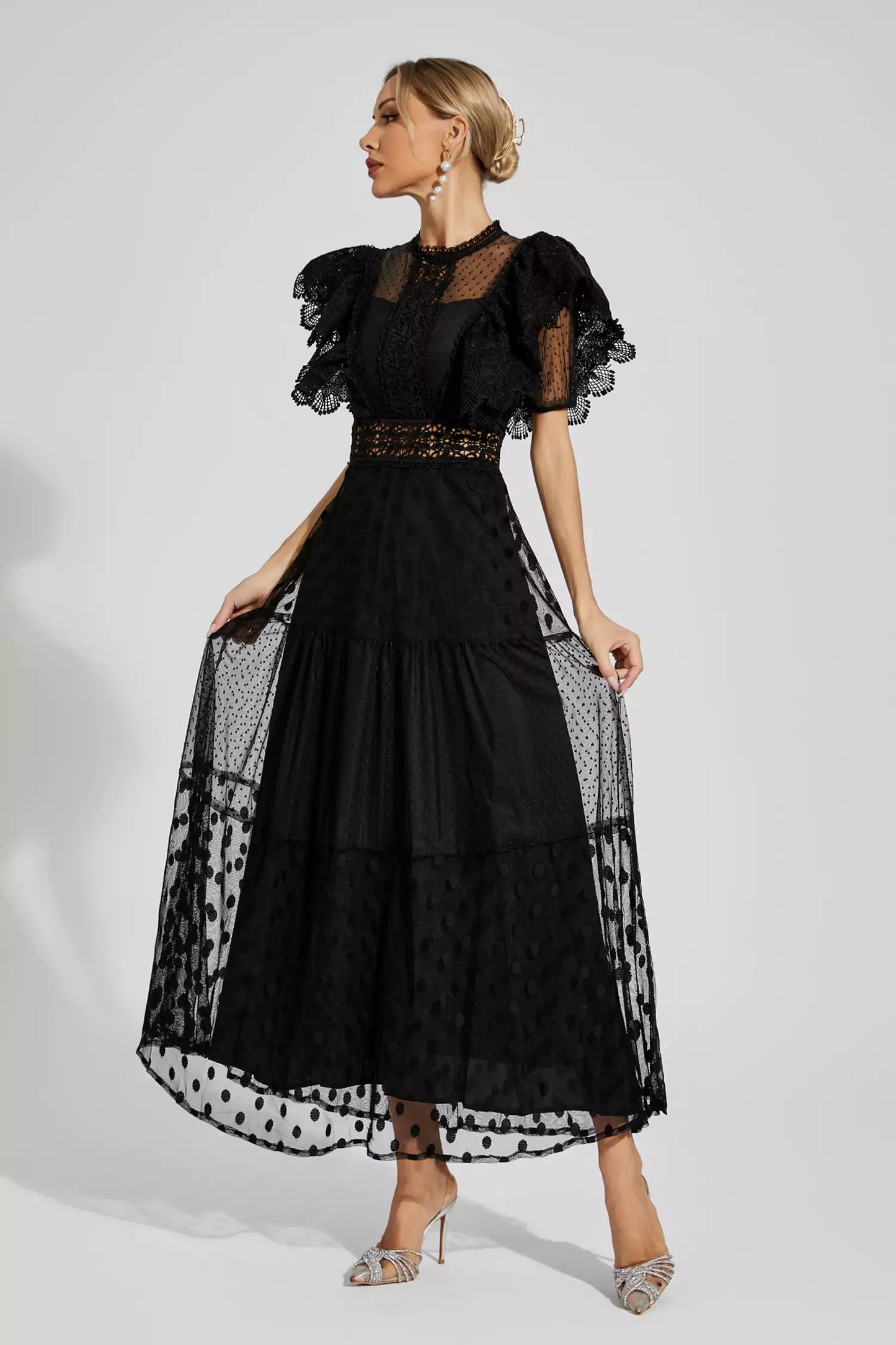 Classic Vintage & Enduringly Stylish Dress