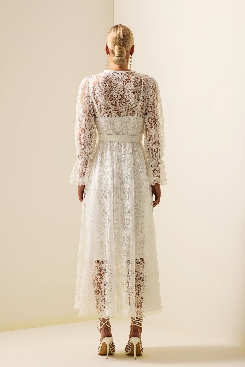 Sophisticated Dress with a Clean Classic Look