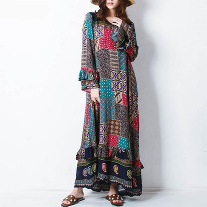 Classic Vintage & Enduringly Stylish Dress