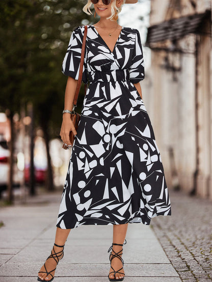 Gracefully Styled Dress for Any Occasion