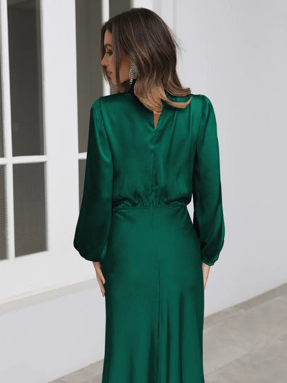 Polished Dress with an Effortless Classic Look