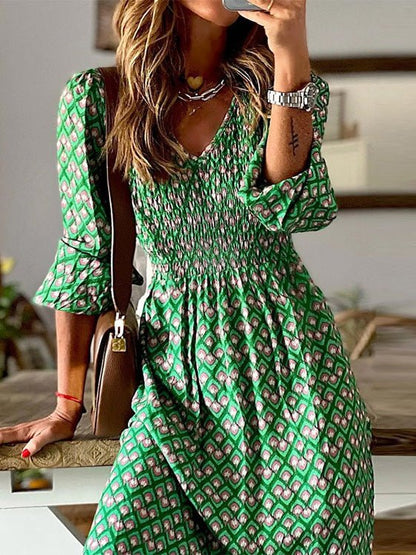 Beautifully Crafted Dress in a Classic Style