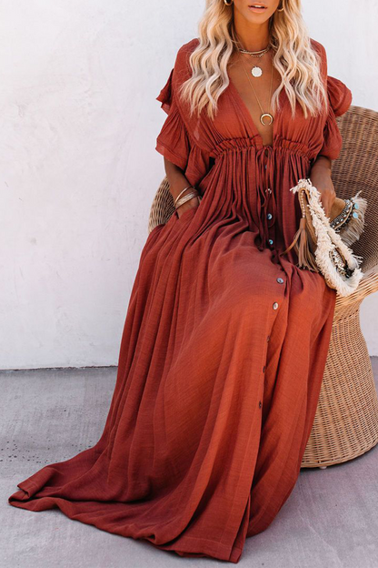 Effortlessly Elegant Dress with a Timeless Design