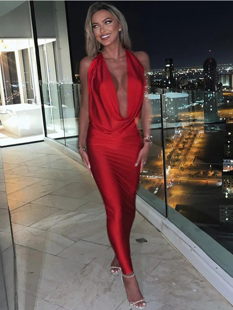 Gracefully Styled Dress for Any Occasion