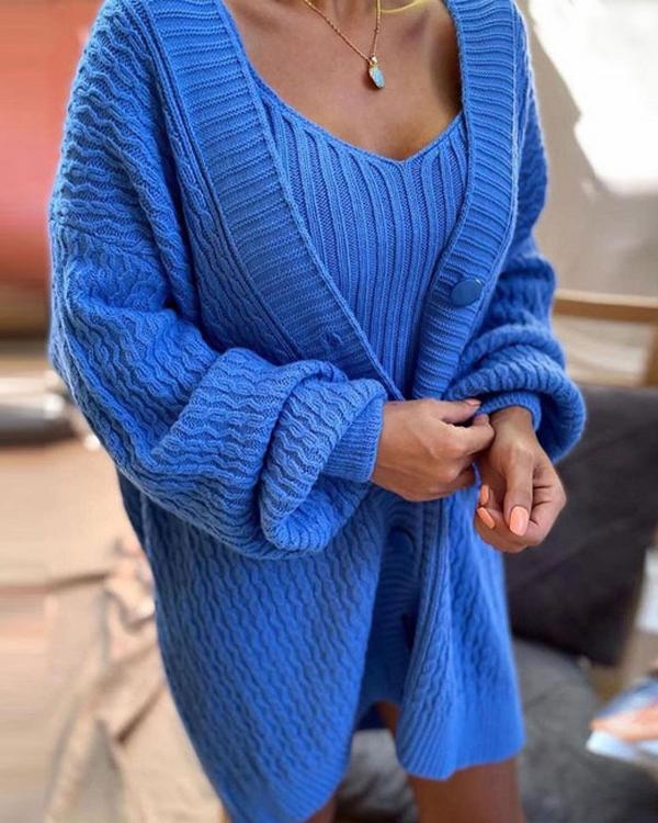 Gracefully Styled Cardigan for Any Occasion