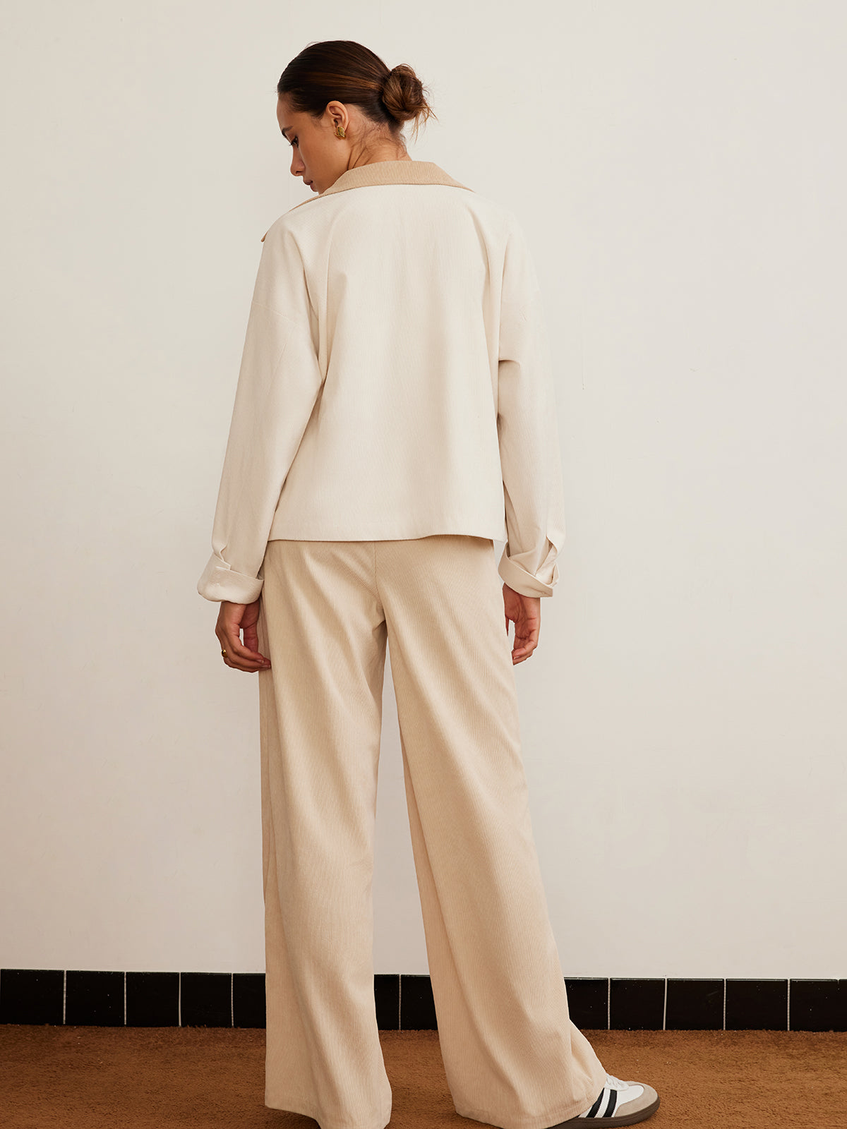 Classic Vintage Pants with a Flattering Fit