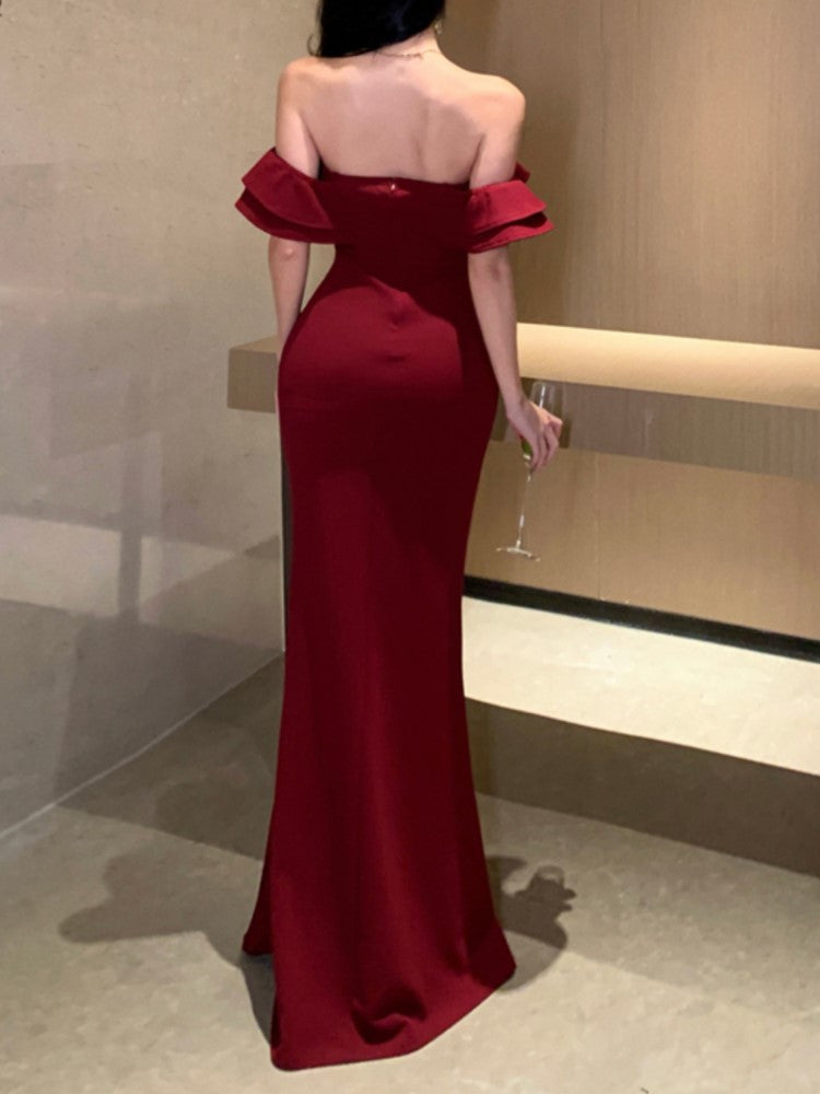 Classic Vintage & Enduringly Stylish Dress