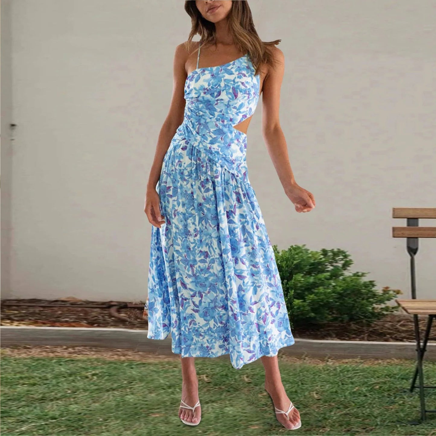 Classic Vintage & Enduringly Stylish Dress