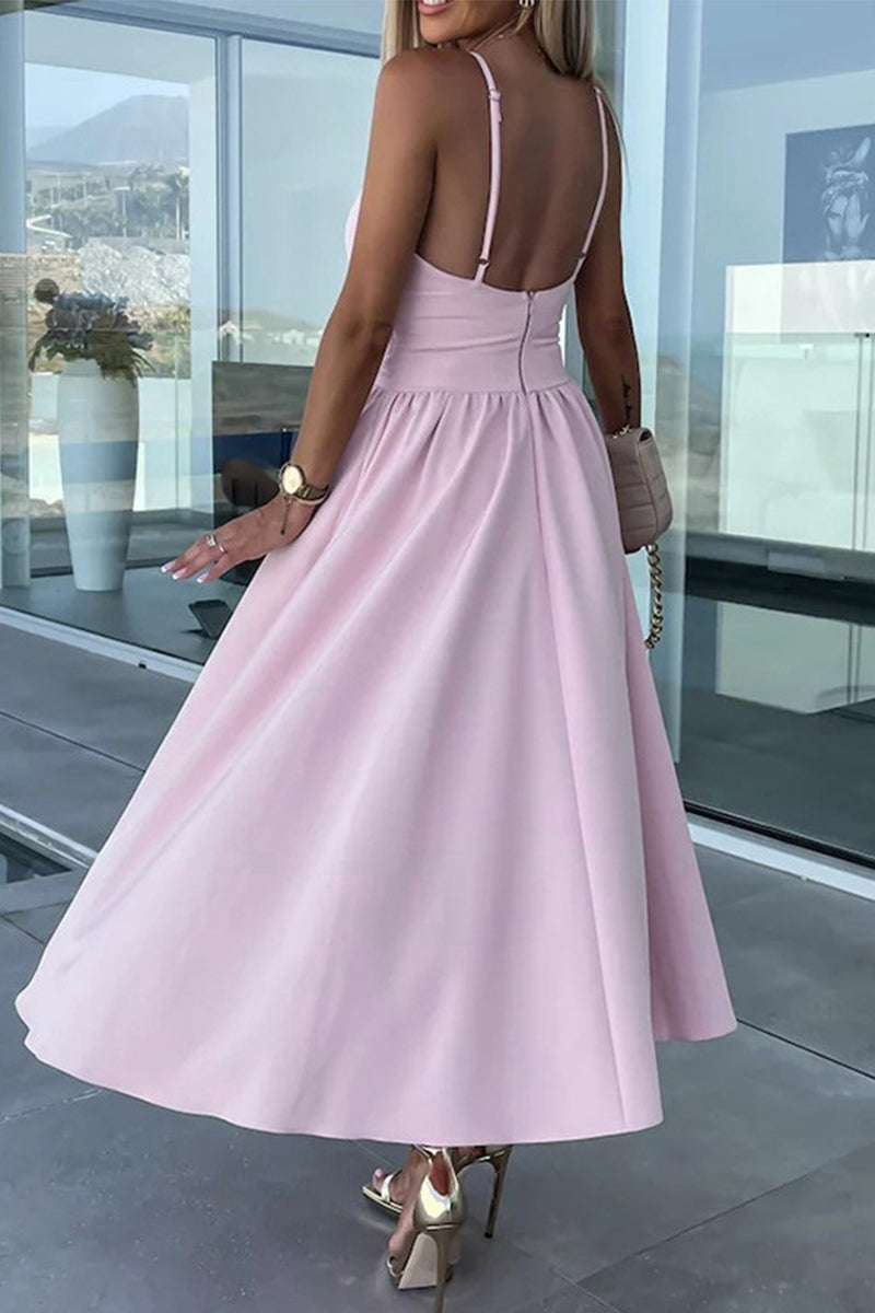 Sophisticated Dress with a Clean Classic Look