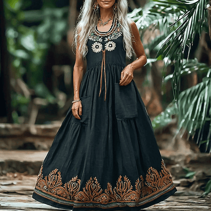 Beautifully Finished Dress in a Timeless Design