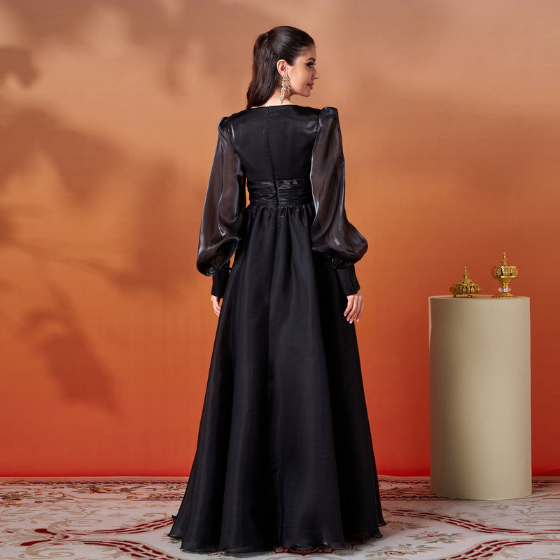 A Vintage Style Dress with Delicate Timeless Details